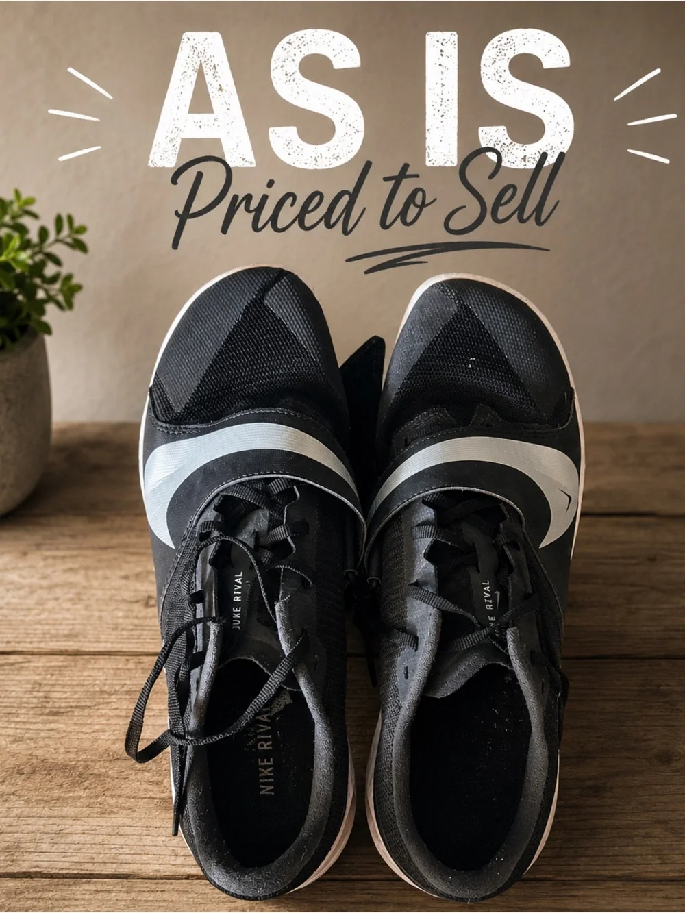 Nike Black and White Men’s Athletic track Shoes